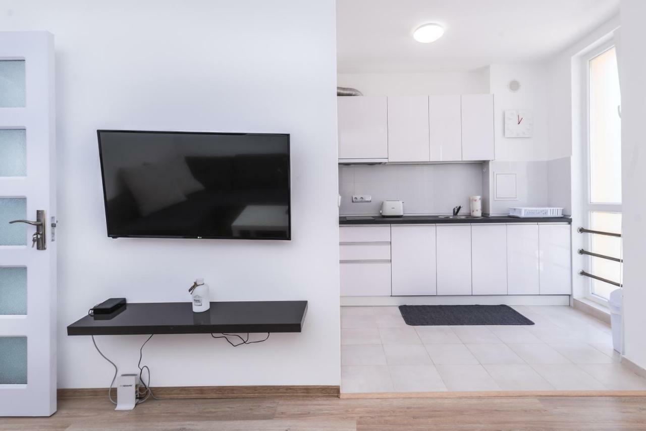 Cinecitta - One Bedroom Lion'S Bridge Apartment София Экстерьер фото